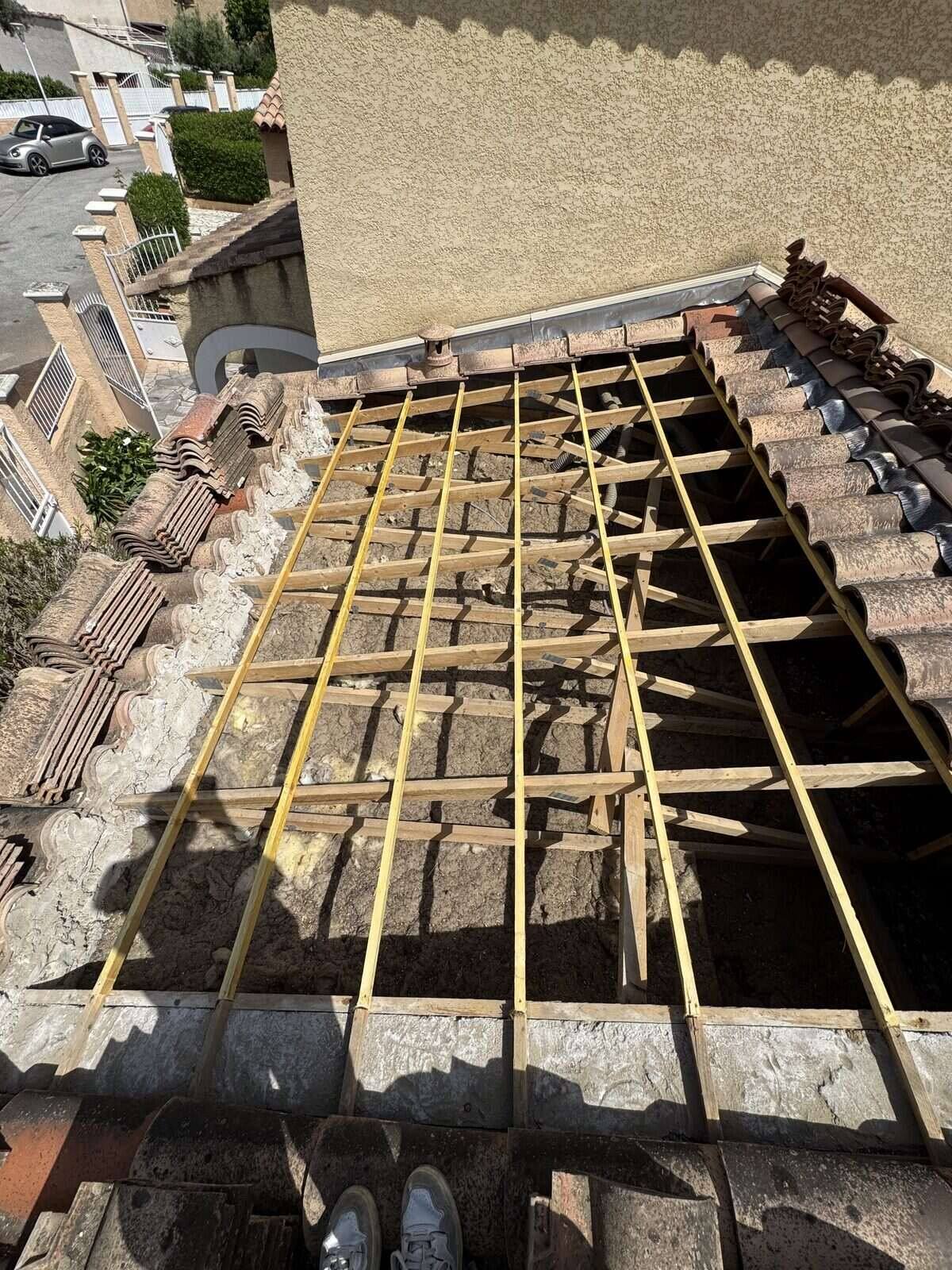 Charpente préparée avant pose de l'isolant en sarking